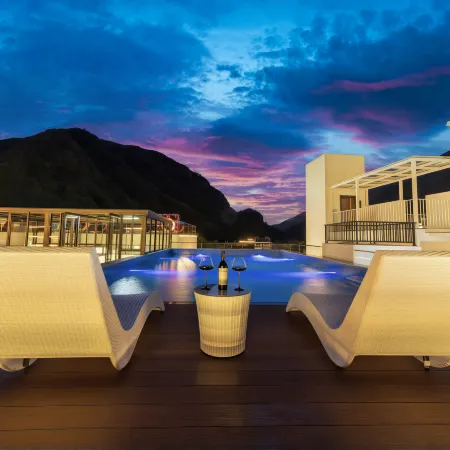 Banman · Luxury Wilderness Villa (Moon Bay Scenic Area, Southern Anhui Sichuan-xizang Line)