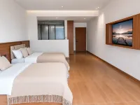 Quyang Town Luyu Quhu Homestay - New