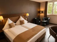 Hotel am Rondo Kostenlose PARKPLÄTZE - 3-Star