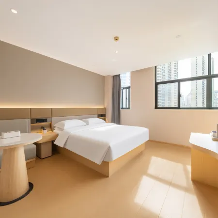 Jiting Hotel (Shanghai Jing'an Temple Wuning Road Subway Station)