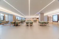JI Hotel (Liuzhou Sanjiang Bird's Nest) - parking