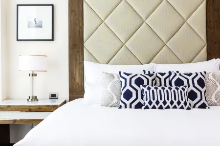 V Villas Hua Hin, MGallery Hotel Collection