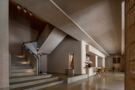 The Bamboo Holiday Отели рядом с достопримечательностью «The Guest-Greeting Pine»