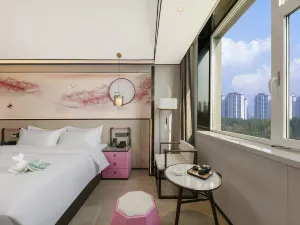 Moshang Qingju Hotel (Handan Congtai Railway Station)
