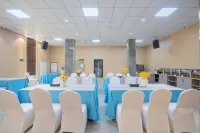 Kaili Shangya International Intelligent Hotel (Grand Cross State People's Hospital)