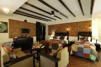 Hotel Heritage Hotels in Anantalingeshwar
