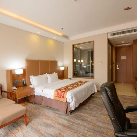 Yatai Hotel(Shenyang  Zhongjie,The Forbidden City)
