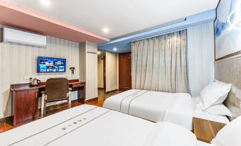 Dongzhikang Apartment (Guangzhou Beijing Road Pedestrian Street Nongjiangsuo Subway Station)