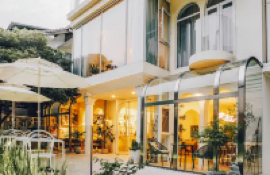 Hangzhou Highland Barley Garden Hostel Hotels in 