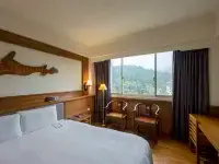Ginkgo Hotel Hotels near Sun Link Sea