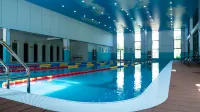 Qiyun Mountain Baiyue Resort Hotel - Pools
