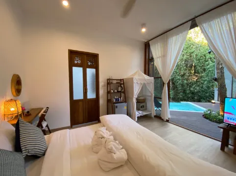 วิลล่าสระว่ายน้ำออนเซ็น