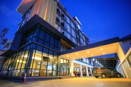 Khonkaen Residence Отели рядом с достопримечательностью «Wat Thung Setthi»