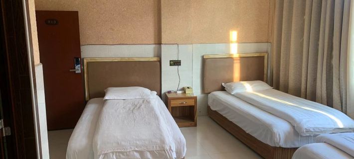 Yongfeng Yingbin Hotel Отели в г. Юнфен