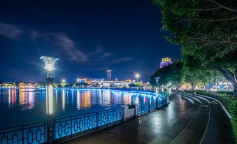 White Swan Guest House (Zhaoqing Hubin)