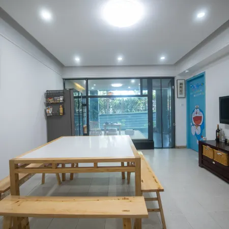 Yi'an Xiaolou B&B (Lushan Hot Spring Resort Branch)