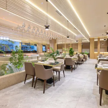 Vienna International Hotel (Luzhou Lumen Avenue)