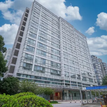 JI Hotel (Shanghai Changfeng Park) Hotel dekat Stasiun Metro Weining Road