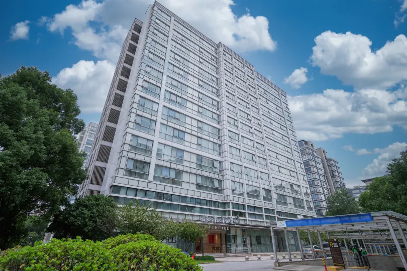 Ji Hotel (Shanghai Changfeng Park)