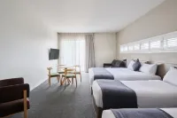 Abode Gungahlin Hotels in Sutton