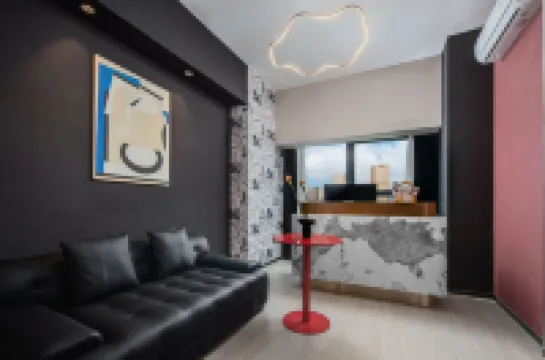 Orange Spark Hotel (Changsha Wuyi Square IFS International Financial Center Branch)