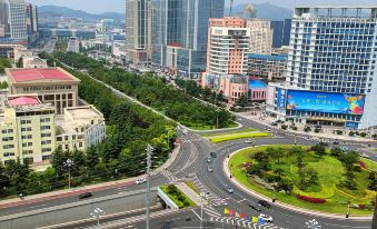 Chuxia Serviced Apartment (Weihai Railway Station)