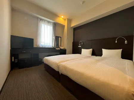 The BREAKFAST HOTEL Fukuoka Tenjin Отели рядом с достопримечательностью «BOSS E · ZO FUKUOKA»