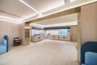 HanTing Hotel (Taonan Zhubang Wanchengguangchang Plaza)