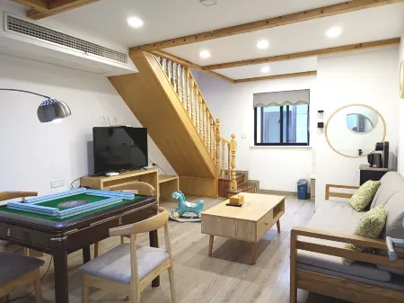 Nanzha Fuchang Bridge Family Vacation Homestay (Wuzhen Scenic Area Branch)