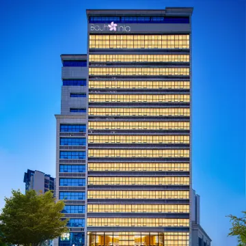 Bauhinia Celebrity Hotel