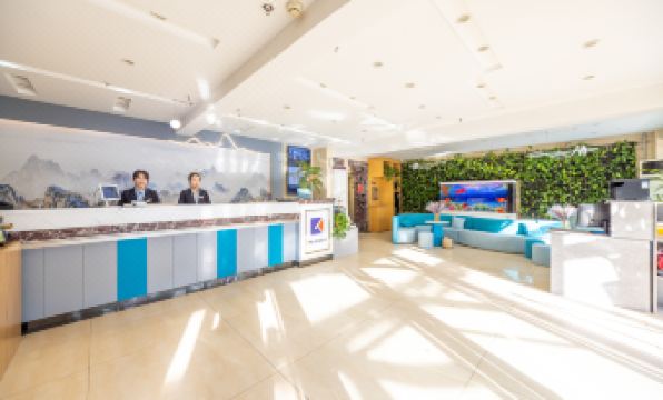 Hunyi Boutique Hotel (Lanzhou Railway Station Hongxingxiang Subway Station)