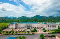 Millennium Resort Wuyishan Hotel di 