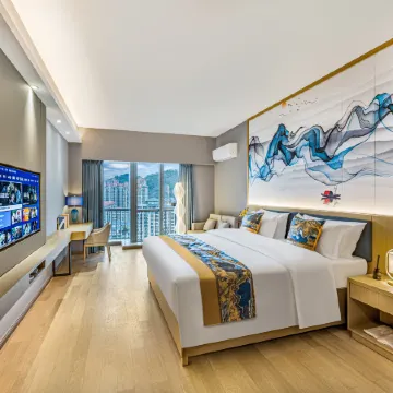 Yibo Hotel (Zhuhai Gongbei Port Fuhuali Store) Отели рядом с достопримечательностью «Чжухай Политехническая Профессиональная Техническая Школа»