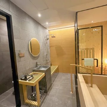 Benxi Yinyi Zhixuan Hotel