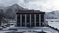 Wolian Huayin Hotel in XinduqiaoKanding - Romantic