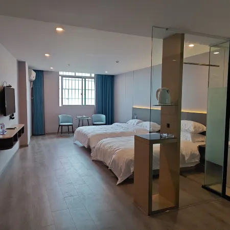 Xianyou Boting Hotel (Jiaowei Fenghuang Department Store)