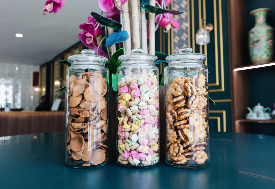 Santa Grand Hotel East CoastOver view