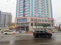 Yasiman Hotel (Suizhou Passenger Transport Center) فنادق في سويجَو