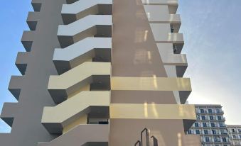 L L I Condotel