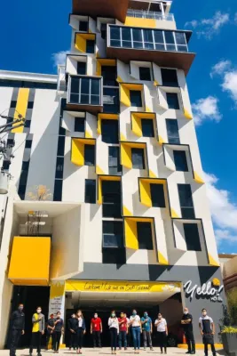 Yello Hotel Cebu