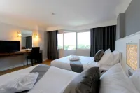 Coco Beach Hotel Jomtien Pattaya Отели рядом с достопримечательностью «Jomtien Night Market»