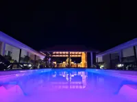 Resort Tava'e - piscina