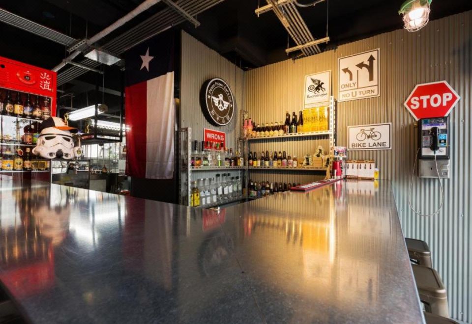 피스 프리즌 카페 인