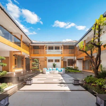 Yuehao. Designer Garden Mei Suk(Lijiang Sifang Street) Отели рядом с достопримечательностью «Улица Сыфан»