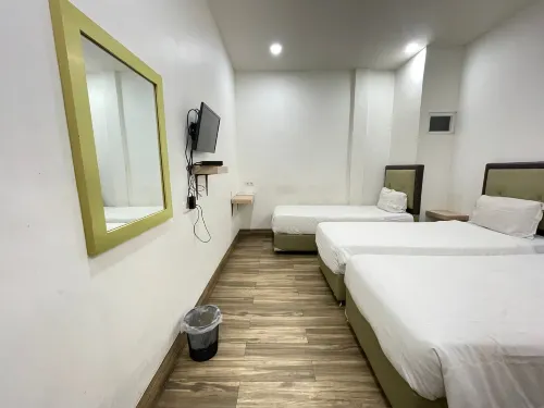 Residence 8 Hotels in Ilir Timur I