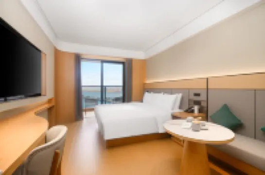 โรงแรม JI (จ้านเจียง วันดา พลาซ่า)