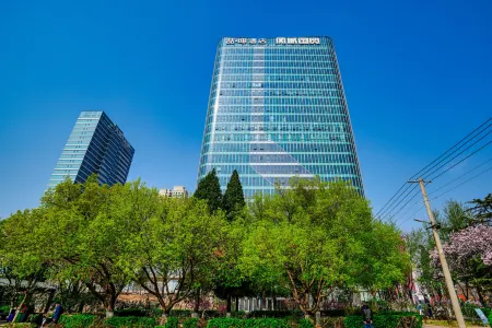 JAMES JOYCE COFFETEL（TangShanAiQinHaiTaiYangChengDian） Отели рядом с достопримечательностью «Tangshan Vocational and Technical College»