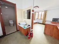 Qingshangou Shanhuaijuyi Homestay - Mountain view