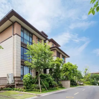 Qidong Muchuang Holiday Design Hotel Hotels near Octonauts East China Sea Adventure Park
