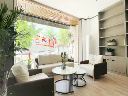 Yongcheng Rimu Qingju Apartment Hotel